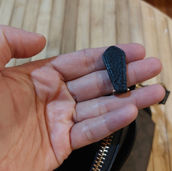 Coach Hand Bag  with sling - Picture 6 of 14